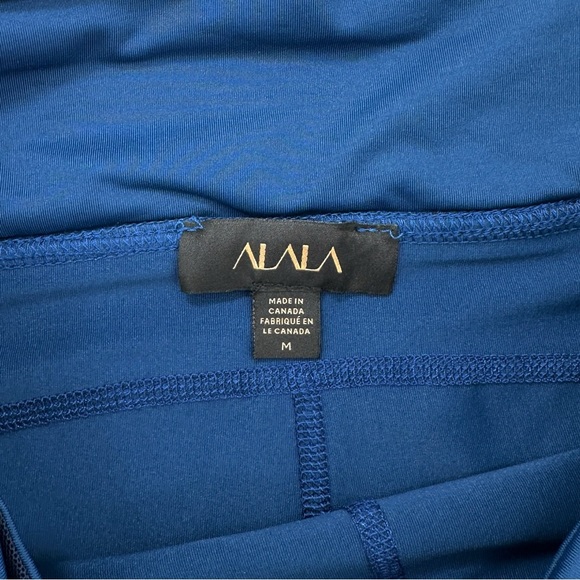Alala Blue Cropped Leggings Yoga Pants sz M - Picture 7 of 8